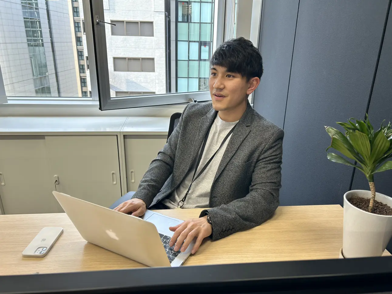 金子 隼也